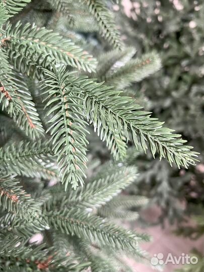 Елка искусственная литая Королева Карпат