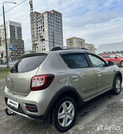 Renault Sandero Stepway 1.6 МТ, 2016, 170 000 км