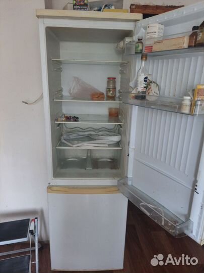 Продам технику и мебель