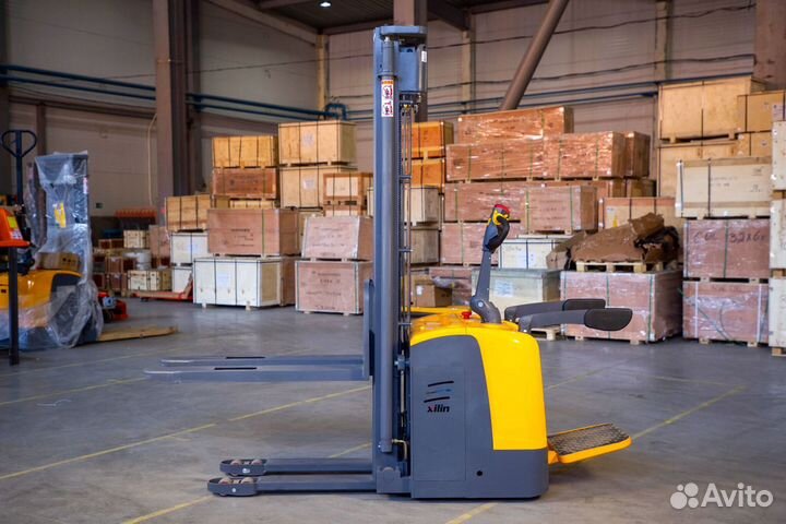 Штабелер самоходный 1,5 т 4,5 м xilin cddk15-III