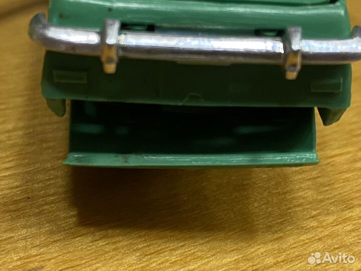 Модель авто 1:43 Опель кадет А15 пластик СССР