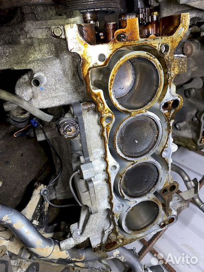 Коленвал с поршневой группой ZJ-VE Mazda Demio DY3
