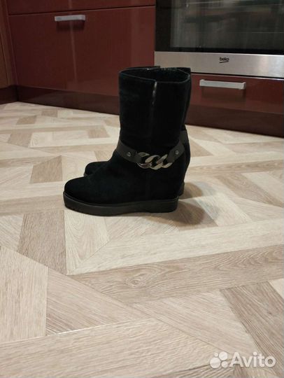 Сапоги женские