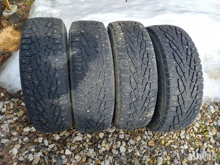 Nokian Tyres Hakkapeliitta LT2 245/70 R17 Q