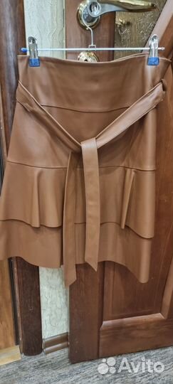 Юбка из экокожи