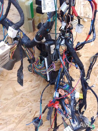 Проводака салонная Volvo S40 98-04