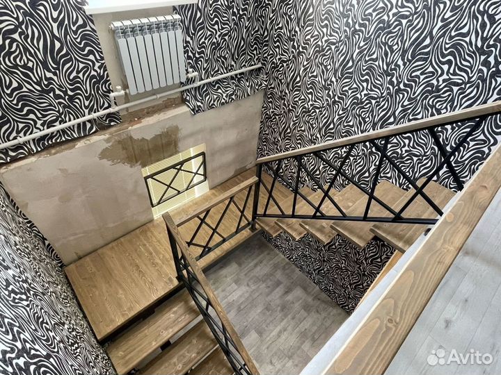 Лестница в дом