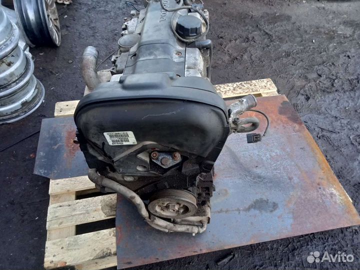 Двигатель Volvo S40 B4184S