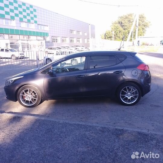 Kia Ceed 1.6 МТ, 2012, 140 000 км