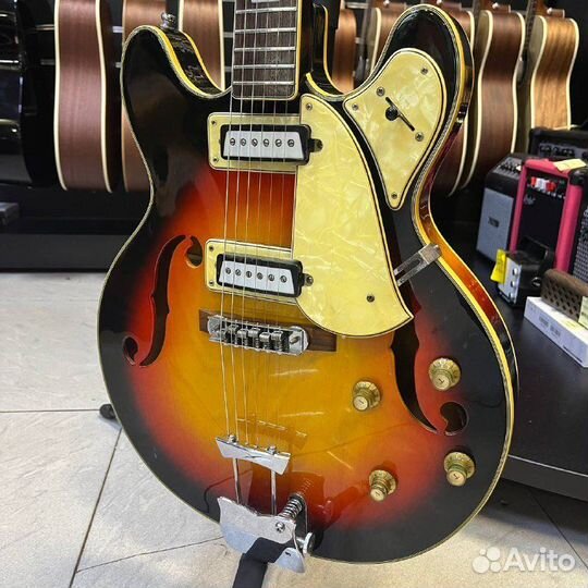 Полуакустическая электрогитара Aria Diamond 1202T