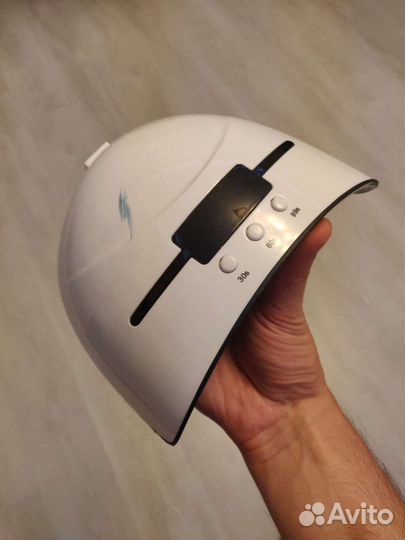 Уф-лампа для маникюра