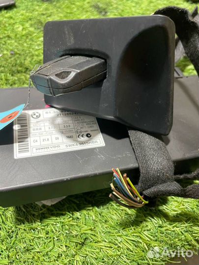 Блок иммобилайзера BMW 3 E90/E91/E92/E93 рест. E93