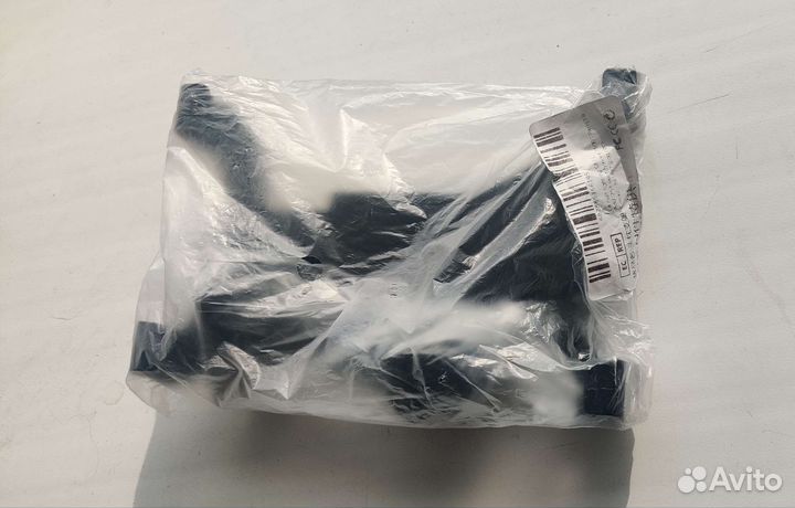 Крепление для планшета в автомобиль