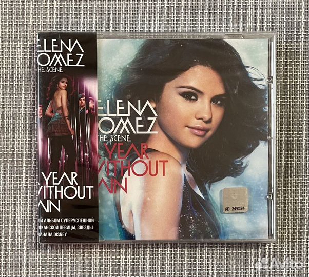 Selena Gomez & The Scene - A Year Without CD Rus