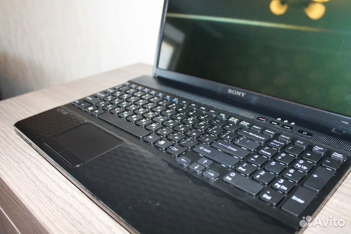 Sony PCG-71C12V, AMD E-450,4Гб,Radeon HD 6310