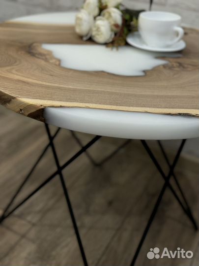 Журнальный стол