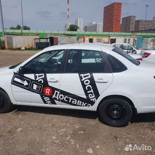 Водитель - (даем автомобиль для работы)