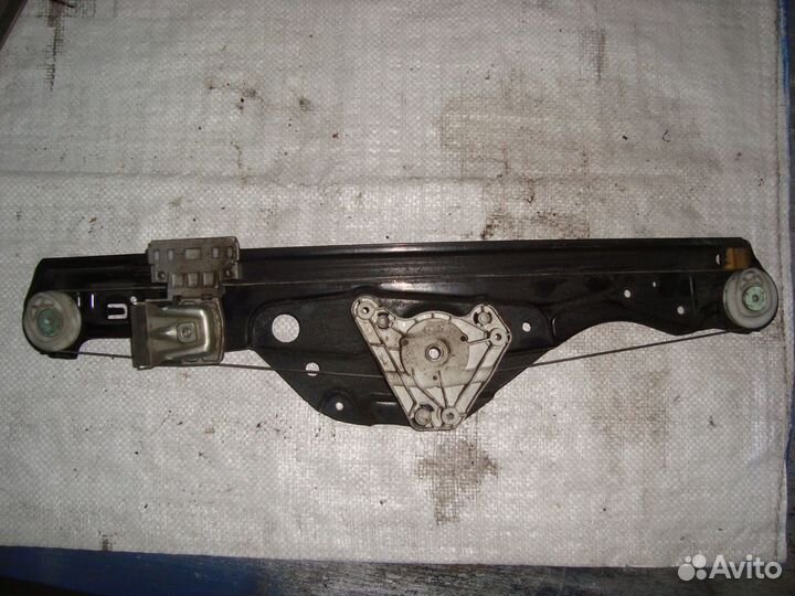 Стеклоподъемник электрический задний левый W211 M271 A2117300146