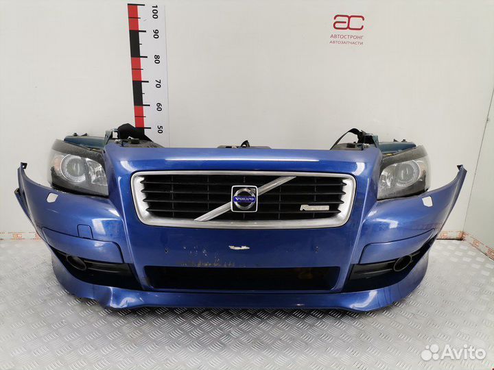 Передняя часть (ноускат) Volvo C30