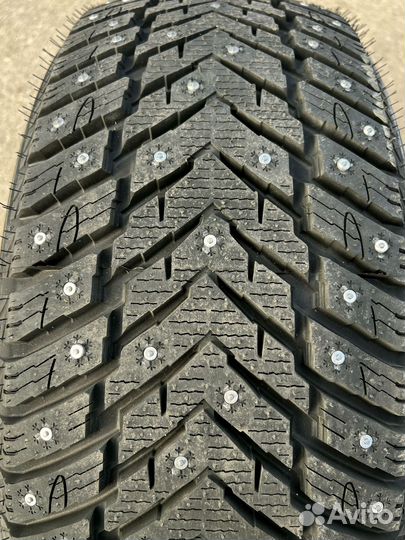 Kapsen IceMax RW516 205/50 R17 135U