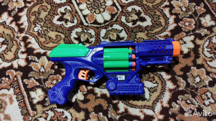 Пистолет бластер