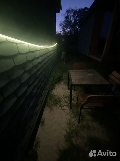 Неоновая лента на пульте управления. 5 метров