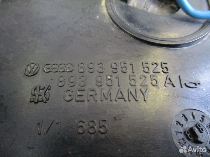 Накладка в руль Audi 100 C3 88г