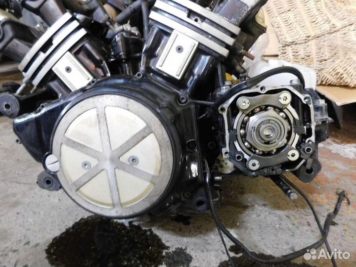 Двигатель (мото) Yamaha V-MAX 1200 033197