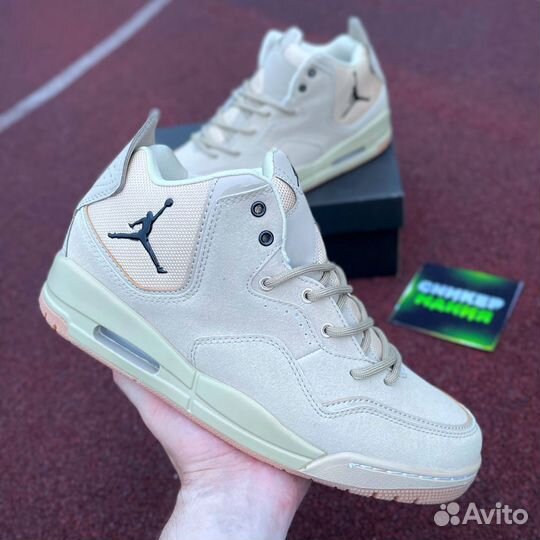 Jordan Courtside 23