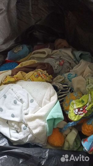 Отдам бесплатно детские вещи пакетом