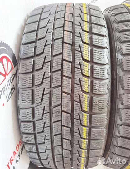 Bridgestone Blizzak Revo1 235/50 R17 96T