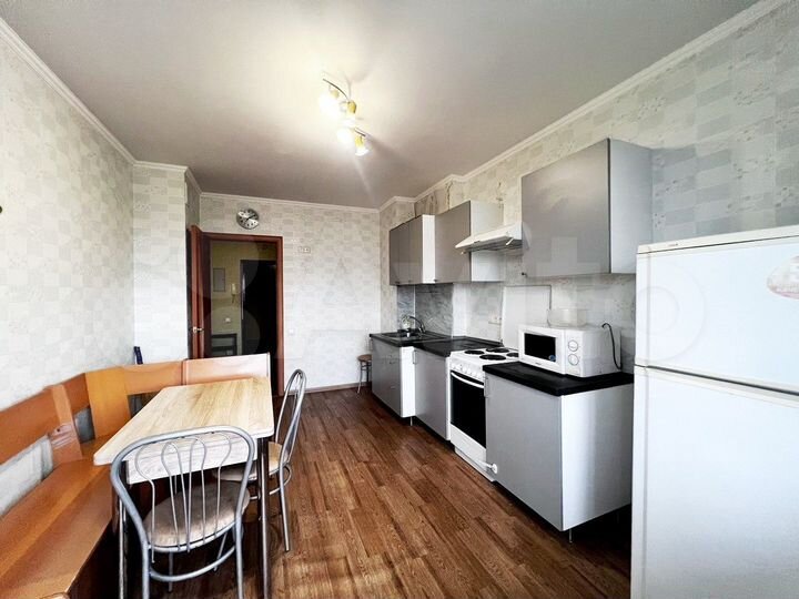 2-к. квартира, 67,6 м², 13/24 эт.