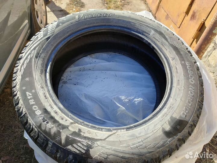 Viatti Bosco Nordico V-523 215/60 R17 96T