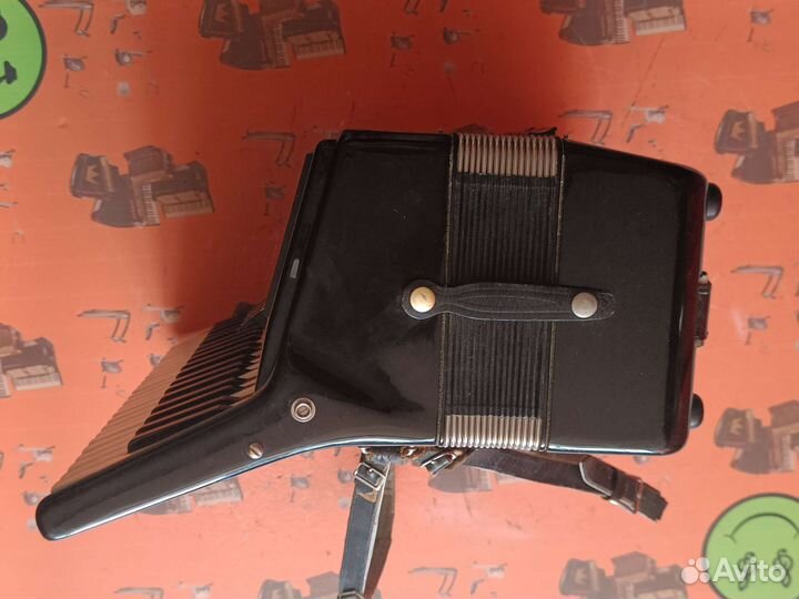 Аккордеон weltmeister/Скупка/ полный 4/4