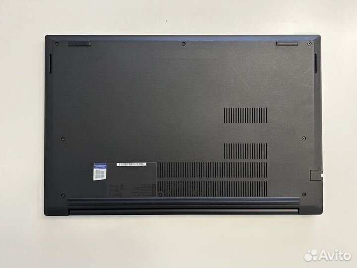 Lenovo Thinkpad E15 Gen1/i5-10/8GB DDR4/512GB