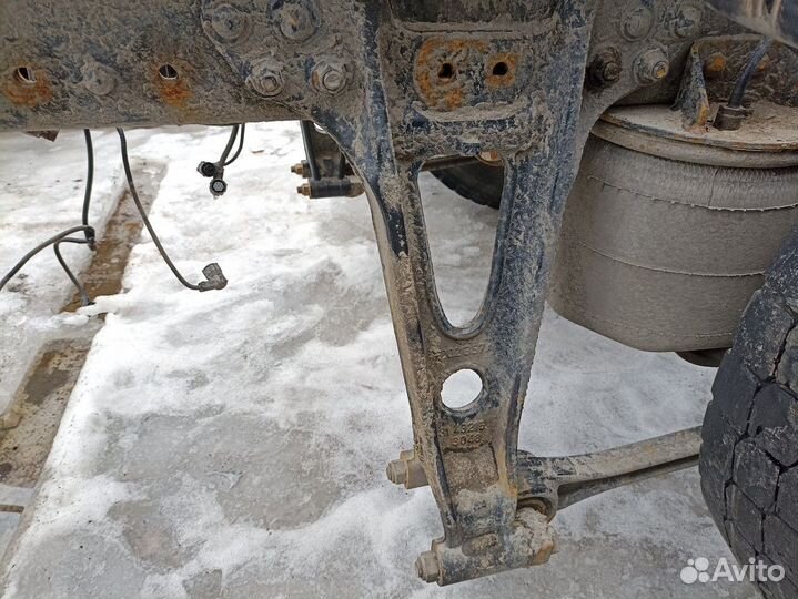 Кронштейн тяги реактивной