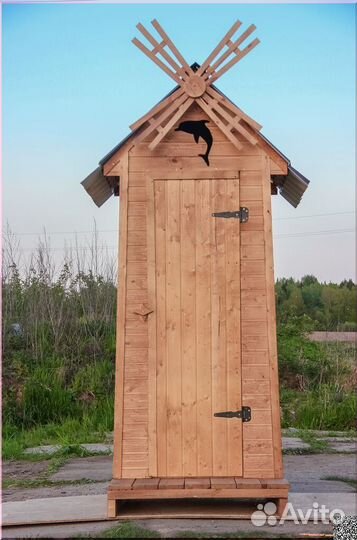 Уличный туалет деревянный GAR211