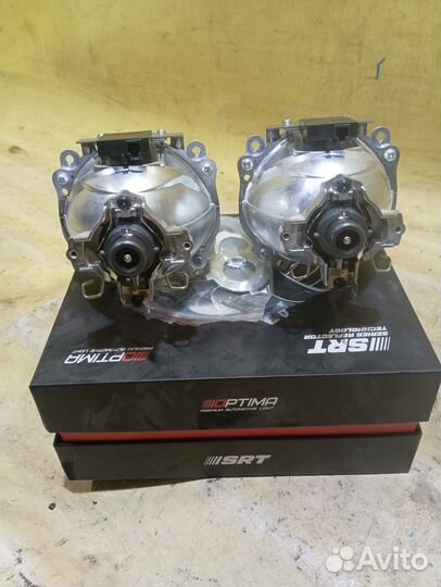 Линзы с фар Toyota Land Cruiser 200