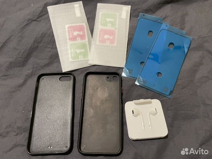 Остатки комплекта к iPhone 7 новые