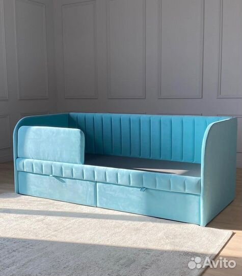 Кровать для детей и подростков