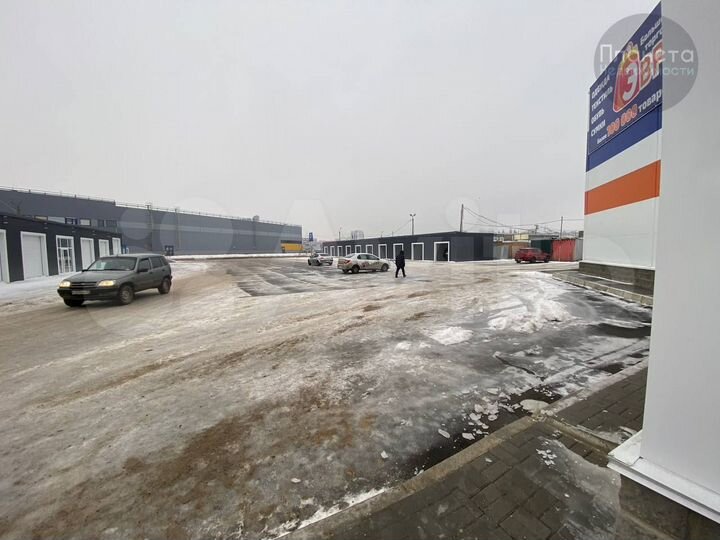 Торговая площадь, 2016 м²