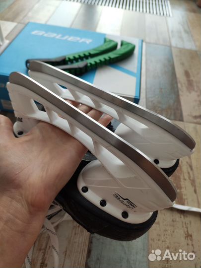 Хоккейные коньки bauer, 1 US (р. 32,5)