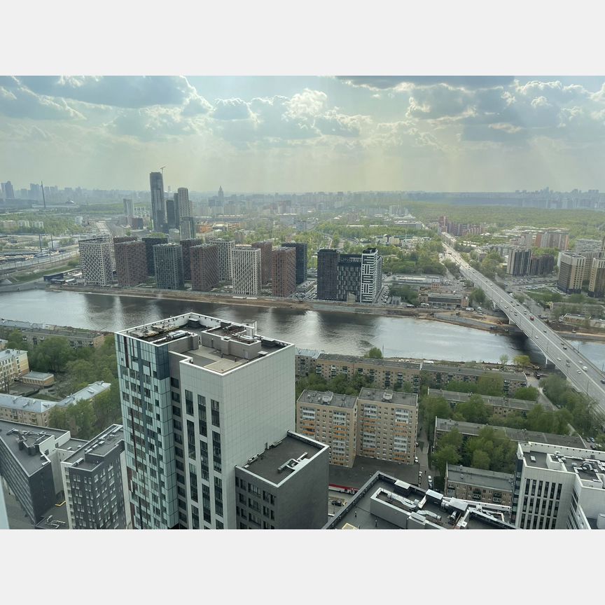 Квартира-студия, 30 м², 42/51 эт.