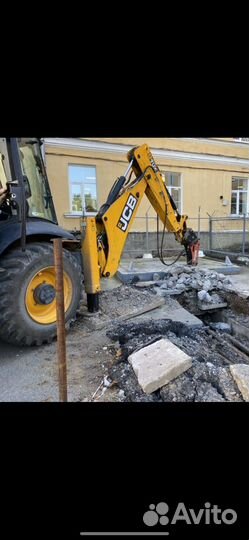 Услуги экскаватора погрузчика,гидроклин,ямобур