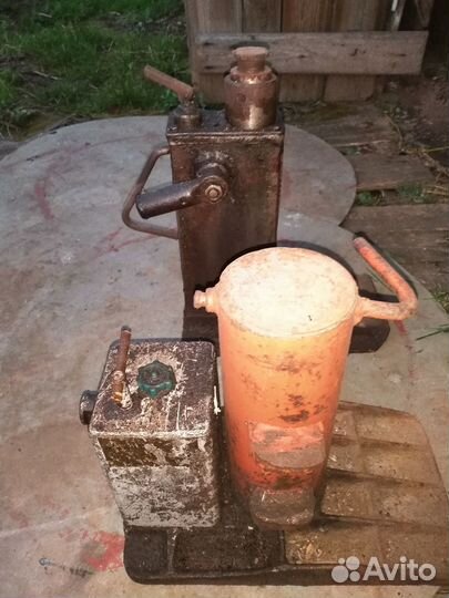 Продаю домкрат