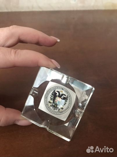 Пепельница стекло