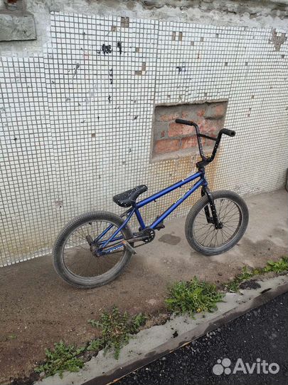 Трюковой велосипед bmx