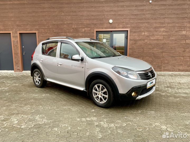 Renault Sandero Stepway 1.6 МТ, 2013, 106 000 км