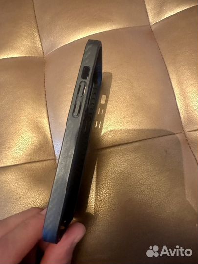 Чехол на iPhone 14 pro pitaka