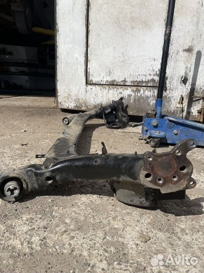 Балка задняя skoda rapid